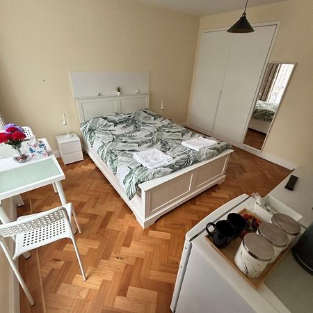 Wembley Stadium Large Double Room London Bagian luar foto